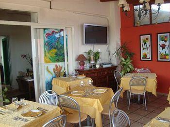 B&B La Grotta SantʼAlessio Siculo Exteriör bild